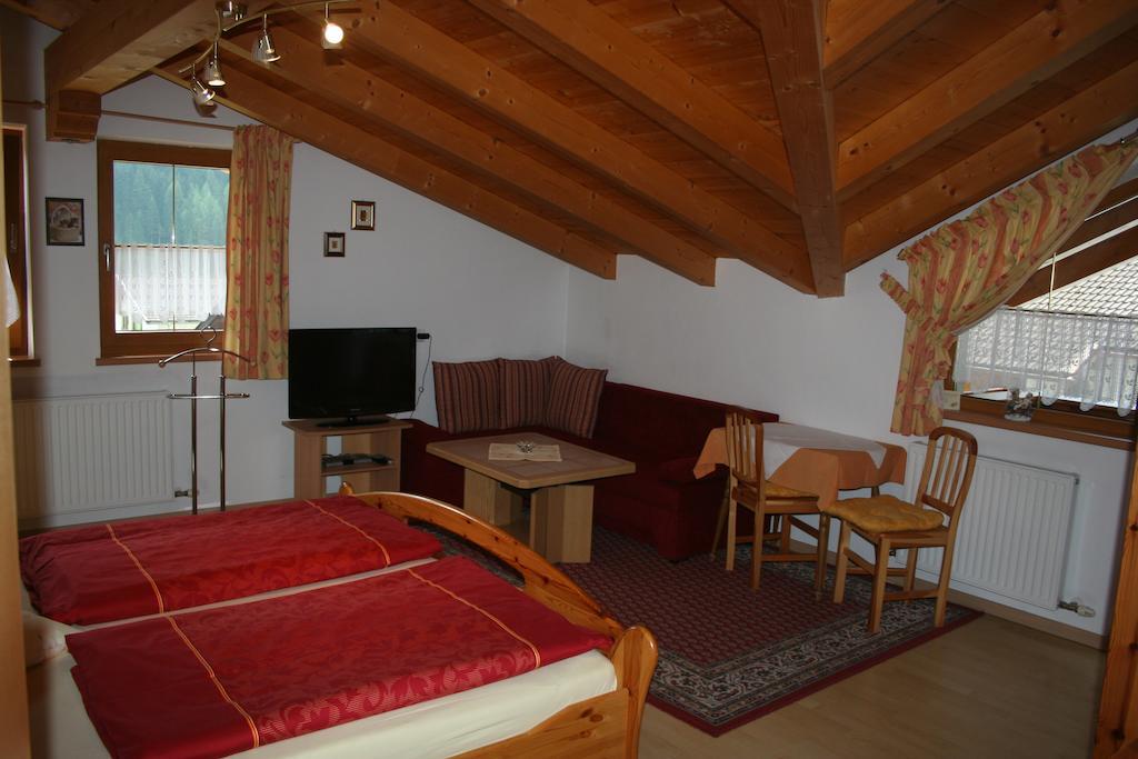 فندق Haus Hildegard نيوستيف ام ستوبيتا الغرفة الصورة